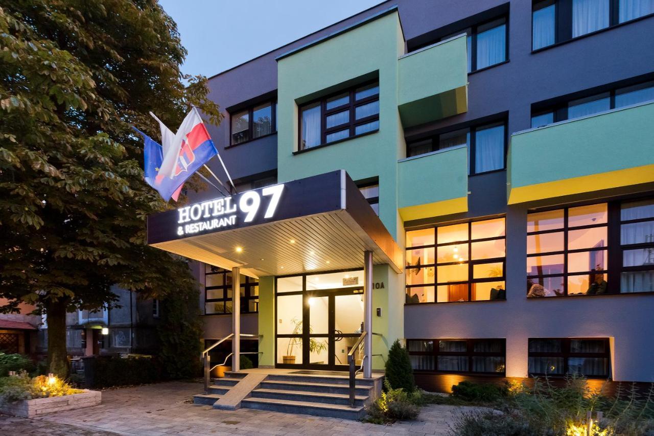 Hotel 97 Быдгощ Экстерьер фото